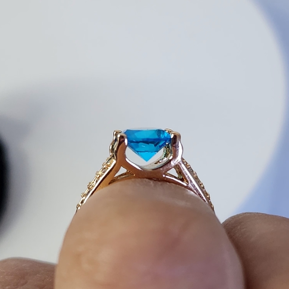 Gold Filled Ring with Simulated Blue Topaz Stone - Picture 9 of 10